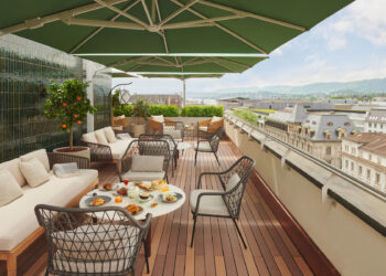 Mandarin Oriental Savoy Zurich Unveils «1838»: A New Rooftop Bar with Beautiful Views of Zurich